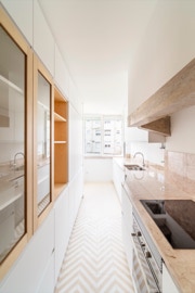 mosaico hidráulico em formato losango aplicado como pavimento na Casa de S. Pedro de Sintra