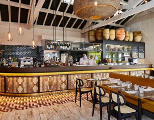   Mosaico hidráulico 20 x 20cm ref: Riscas no restaurante Lucrécia no Porto